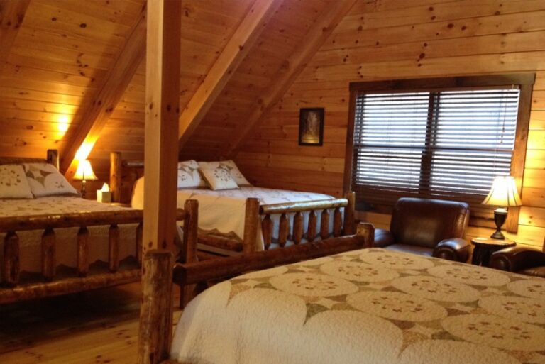 WoodburyCabinRental6 768x513