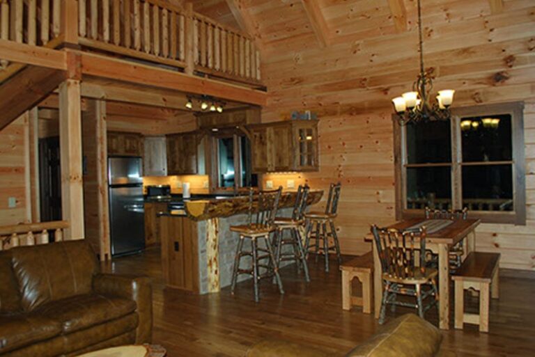 WoodburyCabinRental8 768x513