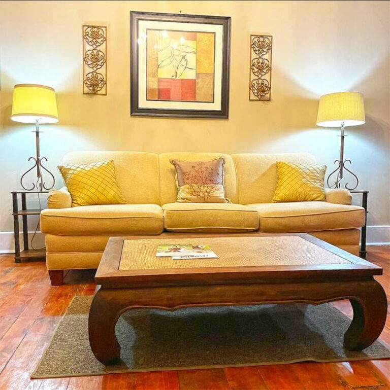 kingcharlies3 768x769