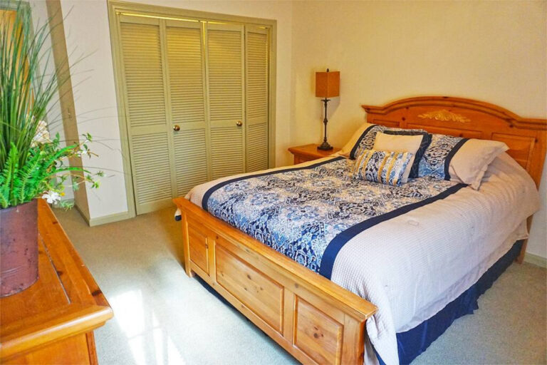 roscoeretreat5 768x512