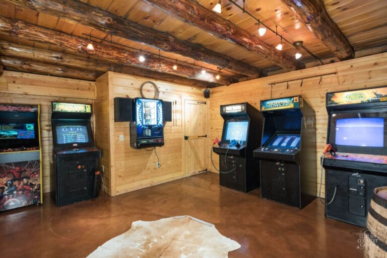 coshocton crest lodge arcade 768x513